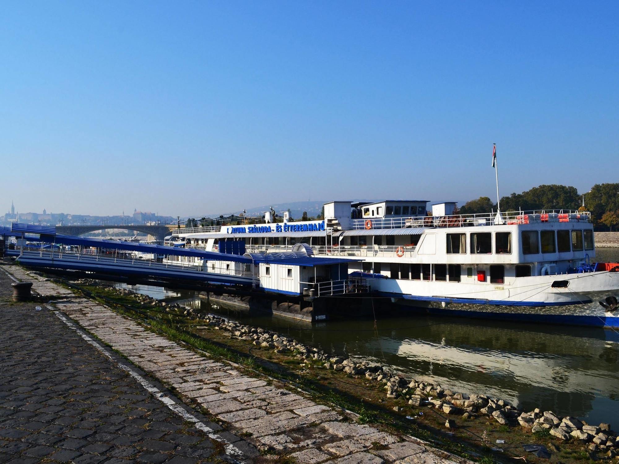 Boat Fortuna Hotel Budapest